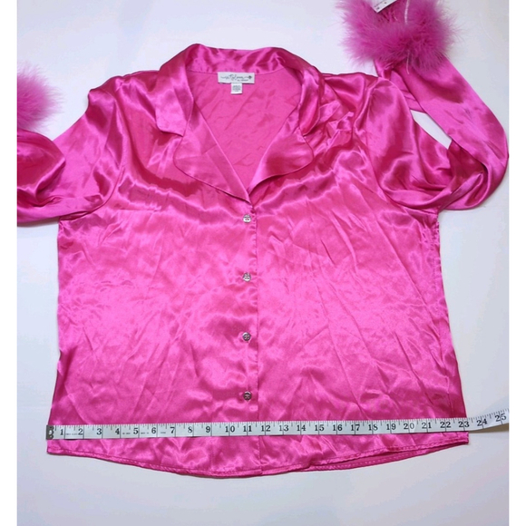 Women's Pink Satin PJ set With Fluff Fuzzy Sleeves Size Large - Picture 11 of 16